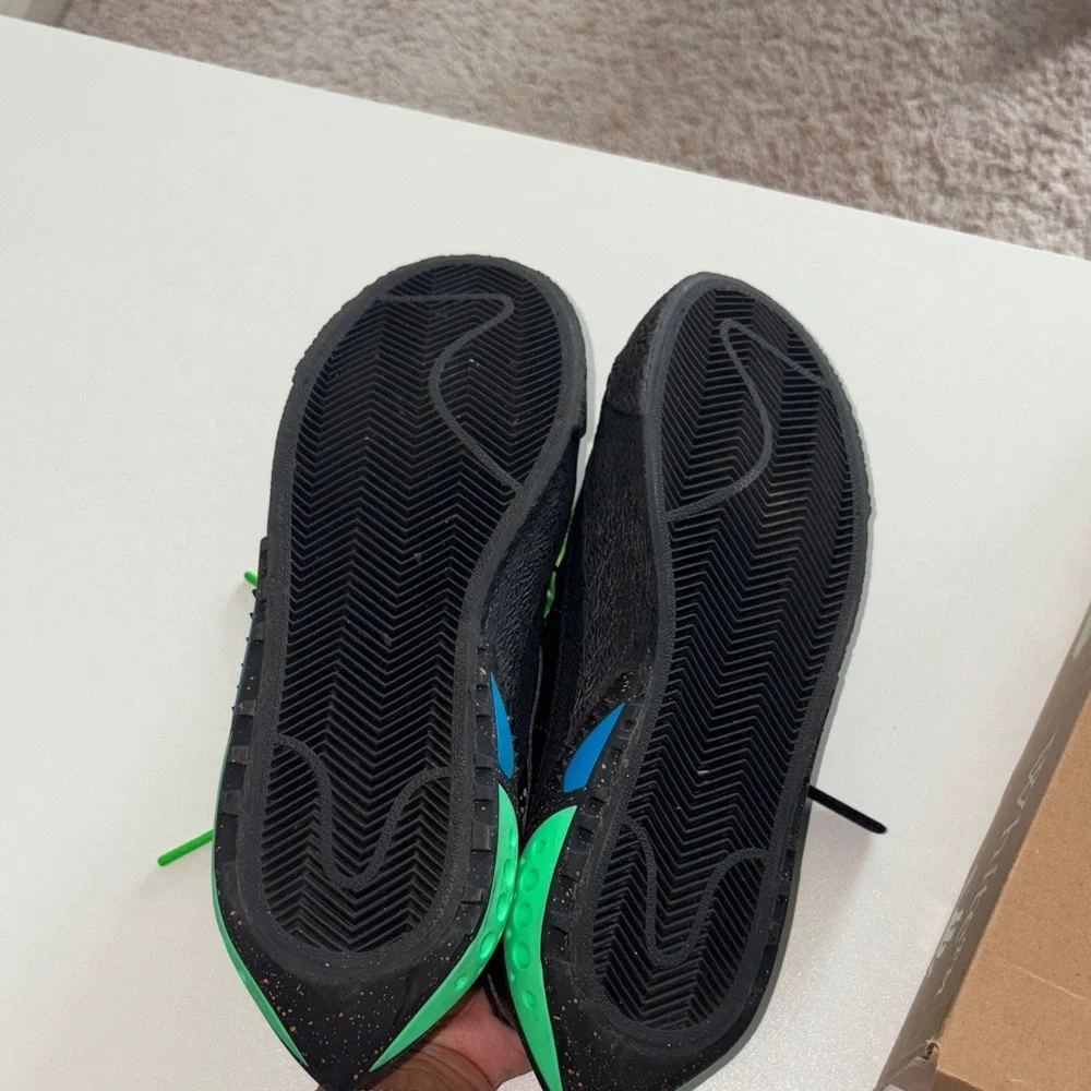 🖤💚Off white Nike collab size 8 blazers